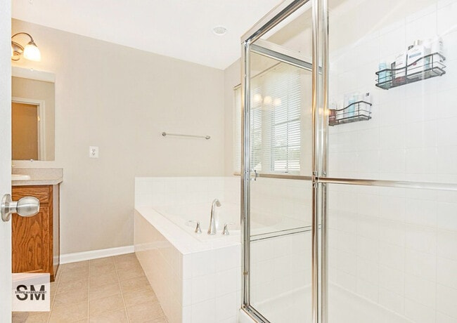 Building Photo - 7257 Stallings Dr