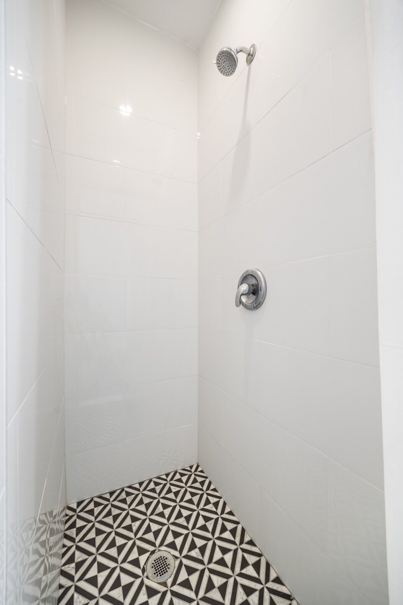 Building Photo - 721 Foster St