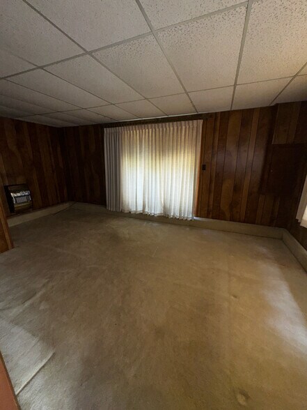 Building Photo - 582 Colima Dr