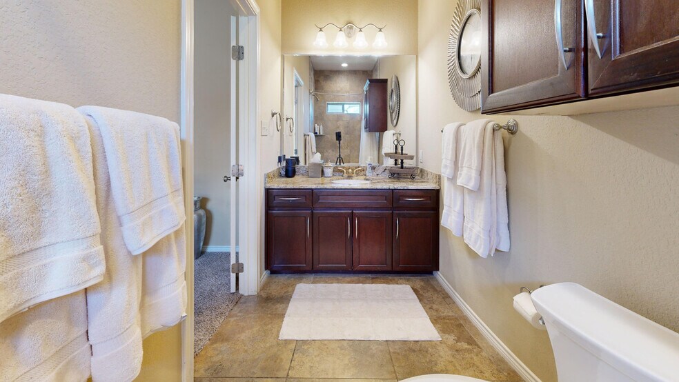 Building Photo - 3819 Black Hawk Ln