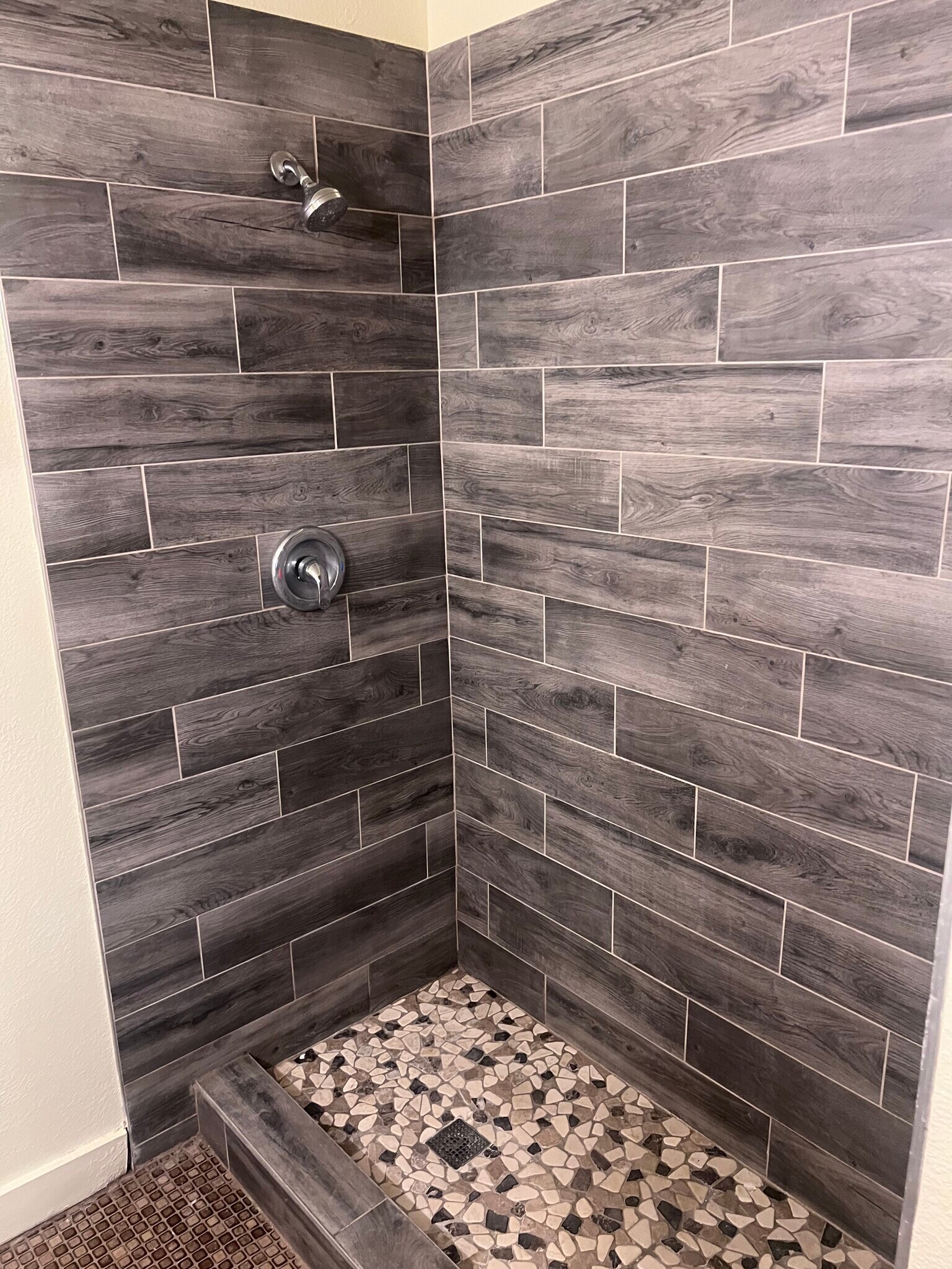 Building Photo - 3841 W Mitchell Dr