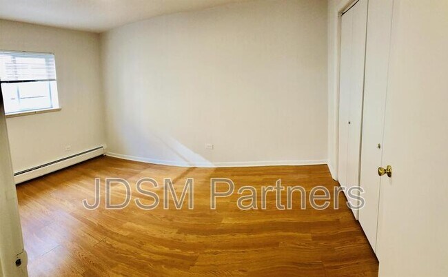 Building Photo - 1415 N Pearl St