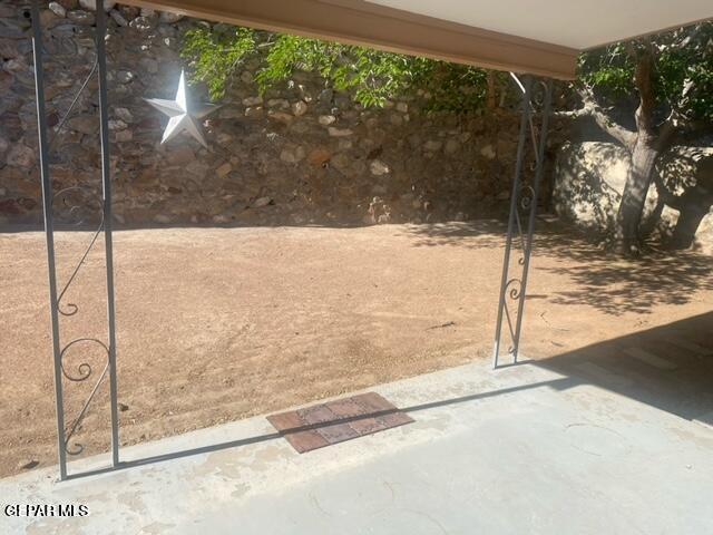 Building Photo - 7041 Orizaba Ave