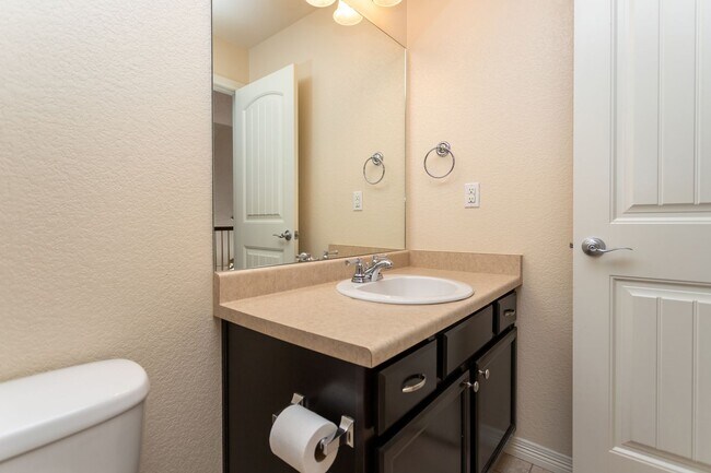 Building Photo - Spacious 5-Bedroom Home with Finished Base...