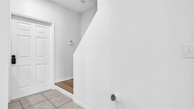 Building Photo - 8525 Trail Wind Dr
