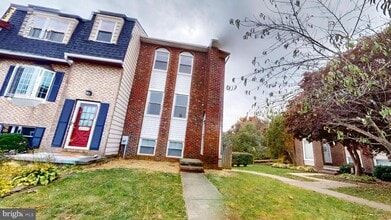 Building Photo - 2535 Vineyard Ln