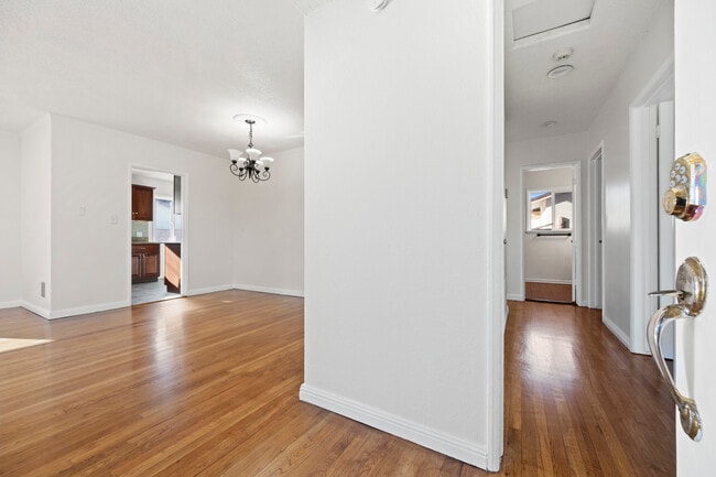 Building Photo - 13205 Casimir Ave