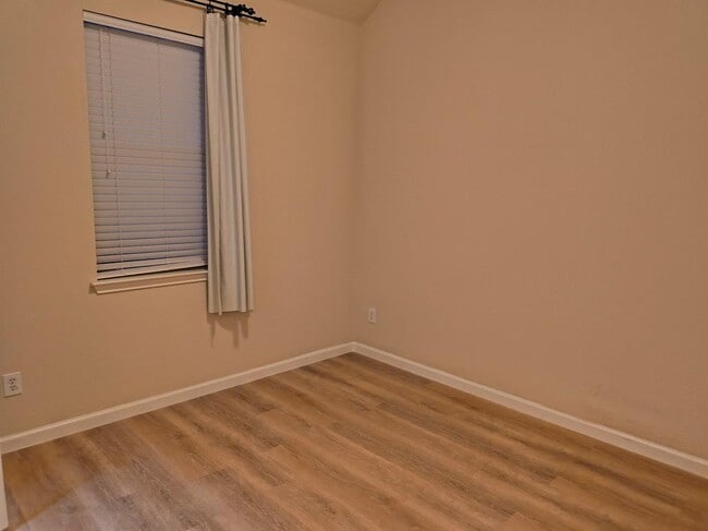 Building Photo - 11209 Cap Stone Dr