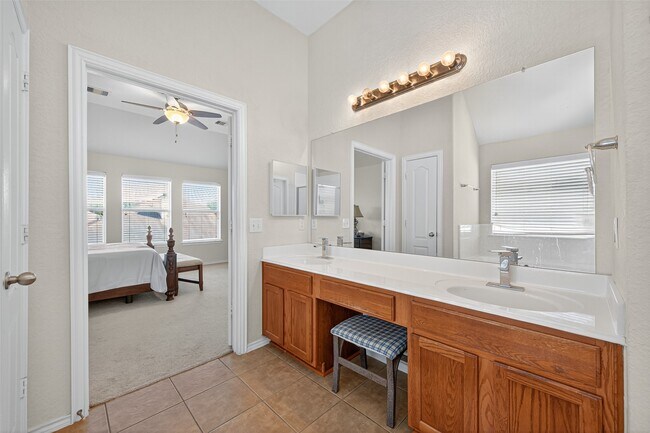 Building Photo - 21583 Rose Mill Dr