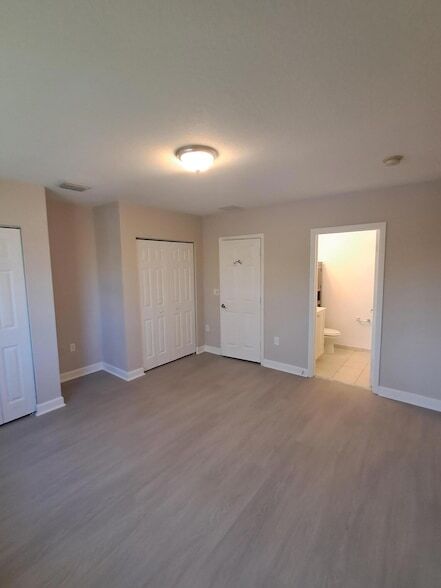 Building Photo - 4207 Napoli Lake Dr