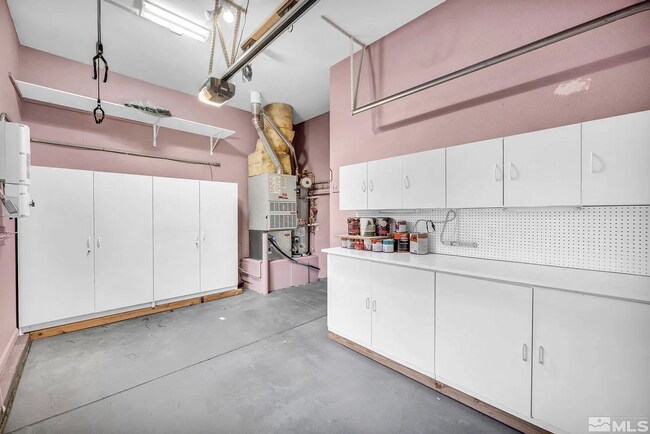 Building Photo - *SHORT TERM LEASE* 5 Bed 2 Bath, Dream Retreat in Caughlin Ranch