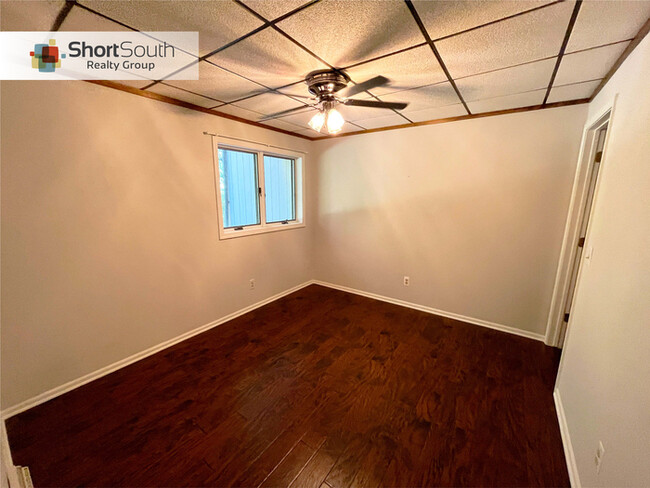 Building Photo - Beautiful 2 Bed 2 Bath Condo For Rent in R...