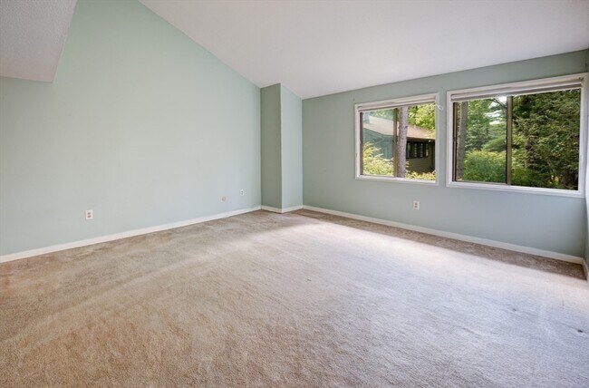 Building Photo - 522 Tumbling Hawk