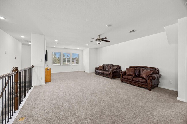 Building Photo - 21467 Somerset Shores Crossing