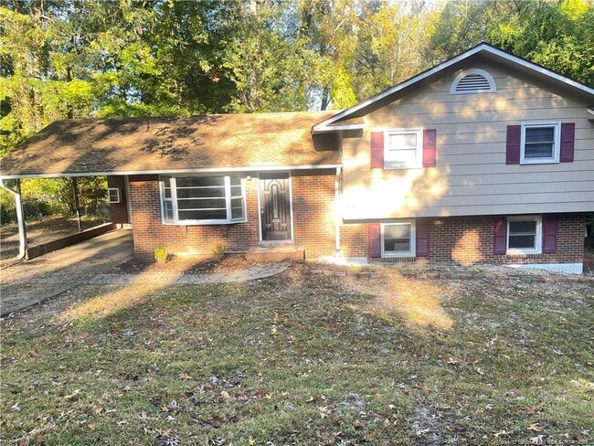 Building Photo - 1025 N Hill Rd