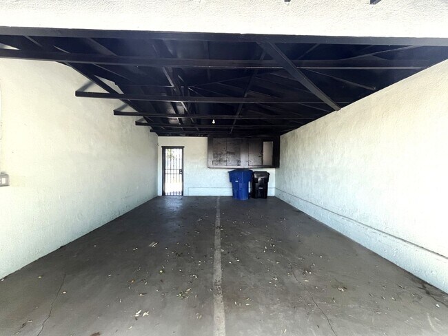 Building Photo - 1594 Sepulveda Ave