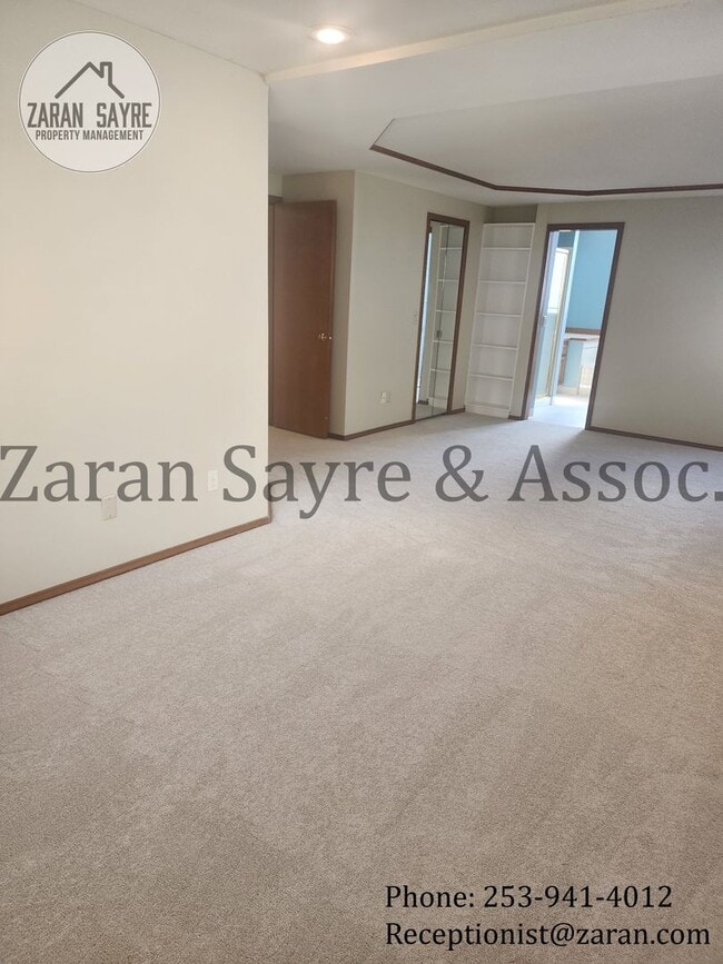 Building Photo - 399 - Gorgeous 3-bedroom!