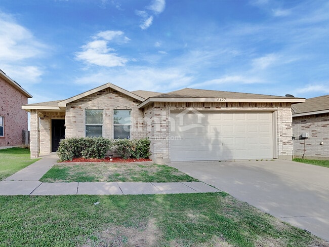 Primary Photo - 8427 Cotton Valley Ln