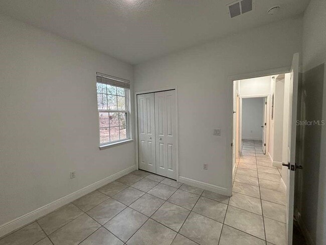 Building Photo - 9130 N Mendoza Way