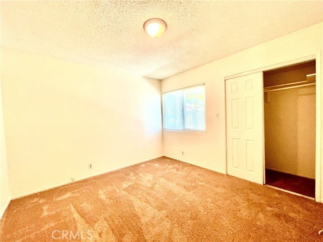 Building Photo - 513 Bayport St