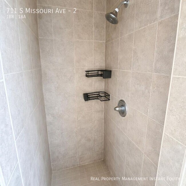 Building Photo - 711 S Missouri Ave