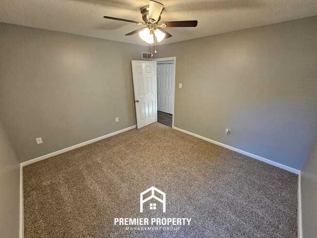 Building Photo - Luxury Germantown Living | 3BR/2BA in Poplar Estates | Houston High District