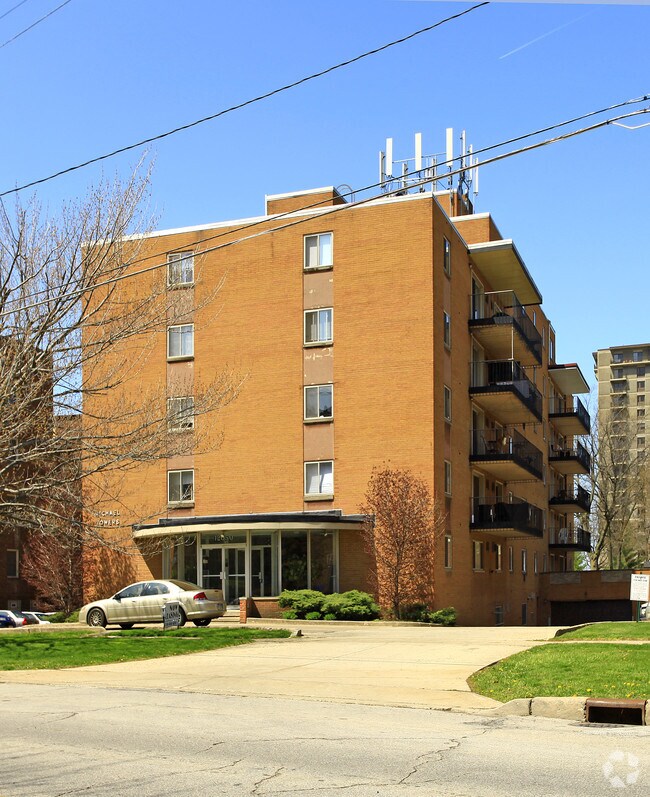 Michael Towers 12050 Lake Ave Lakewood OH 44107 Apartment Finder