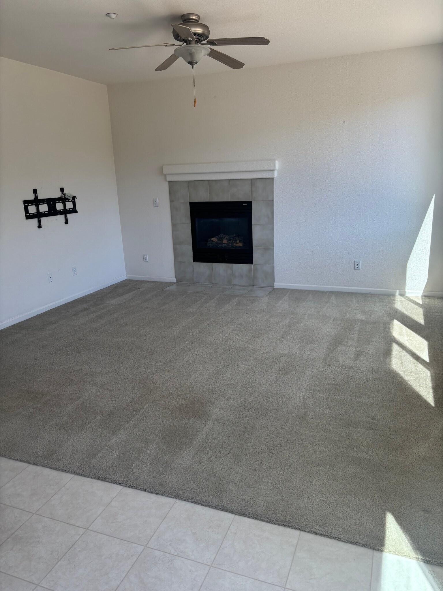Building Photo - 1833 Elston Cir