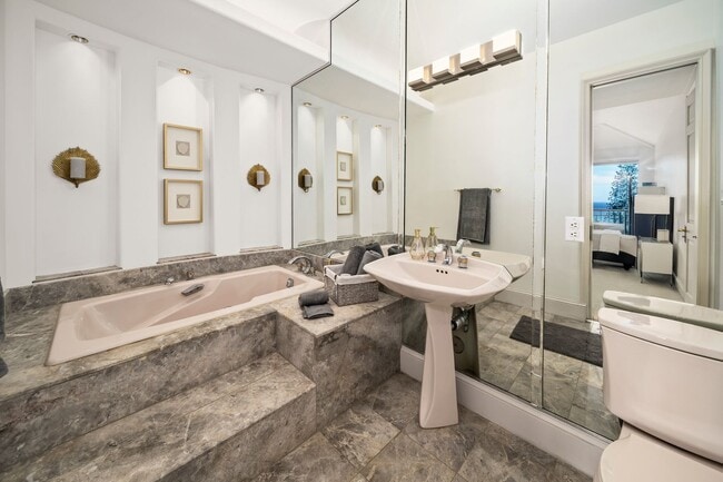 Building Photo - Luxury 3BR Kapalua Estate | Solar-Powered with Pool, Spa & Ocean Views