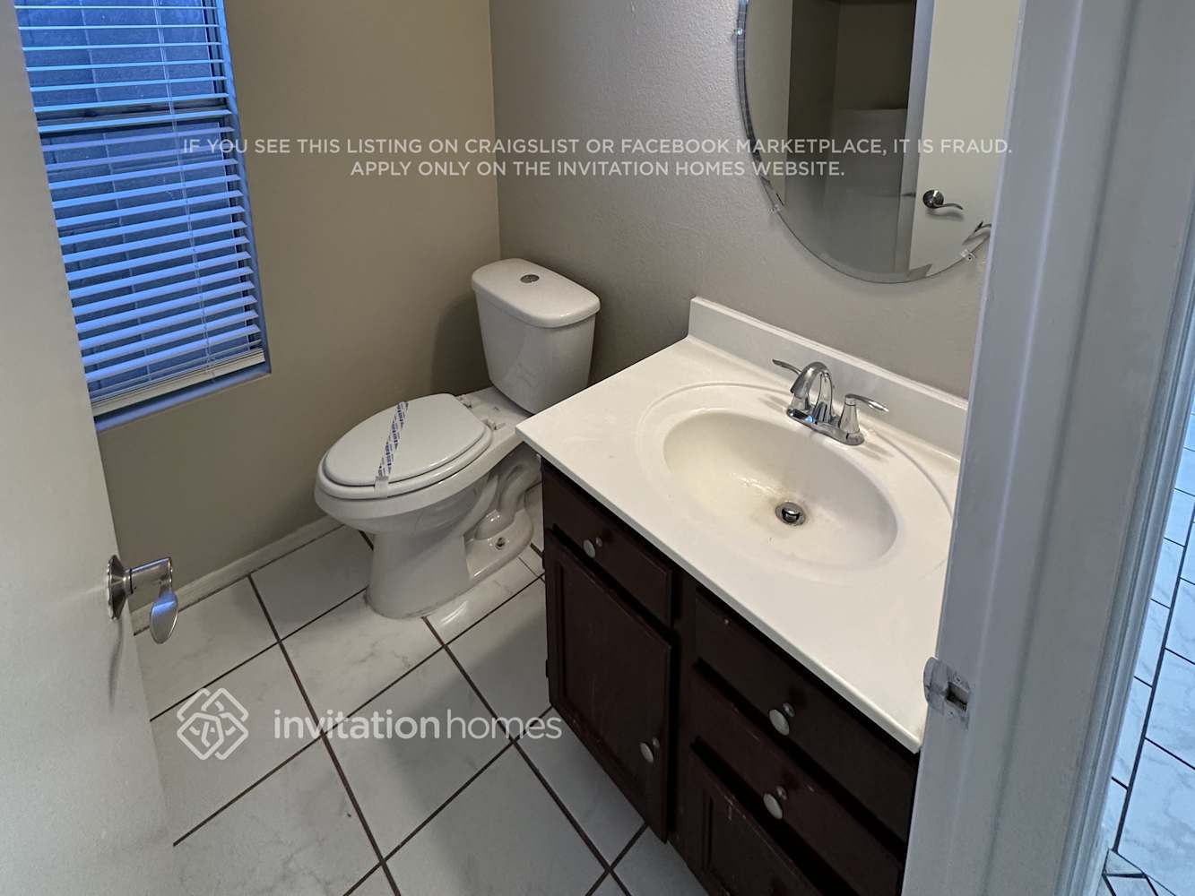 Building Photo - 1014 E Marco Polo Rd