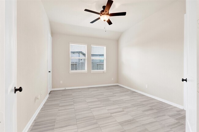 Building Photo - 29434 Cherry Vine Rd