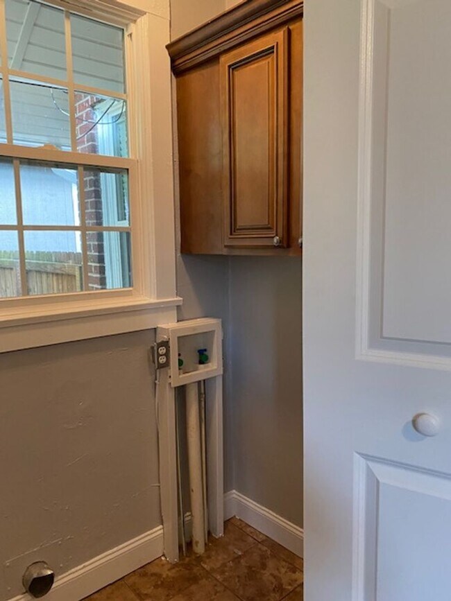 Building Photo - Romega Properties