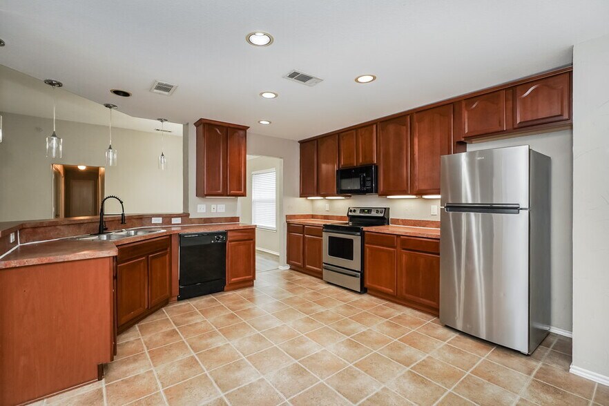 Building Photo - 4413 Corner Brook Ln
