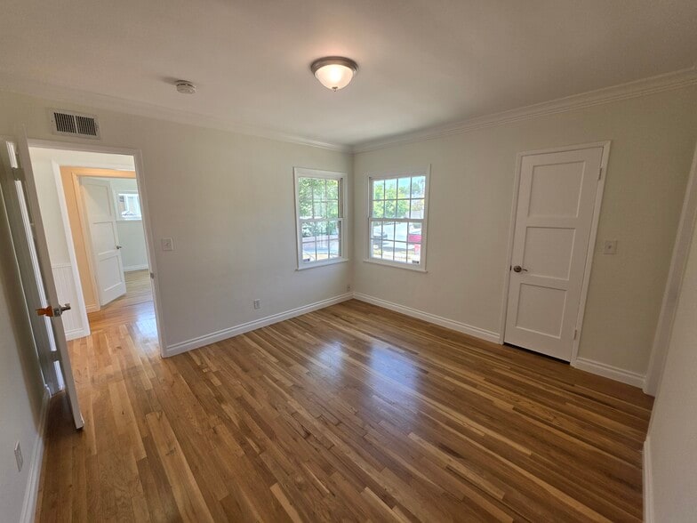 Building Photo - 20758 Stephanie Dr