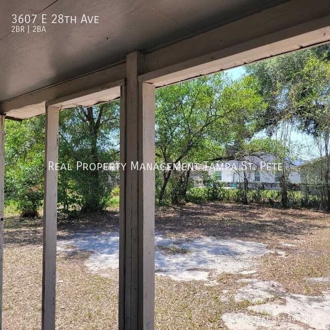 Building Photo - 3607 E 28th Ave