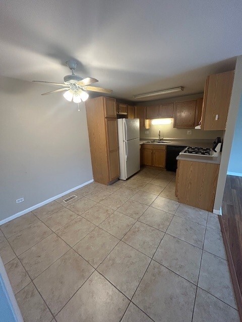Building Photo - 1028 Sagamore Dr