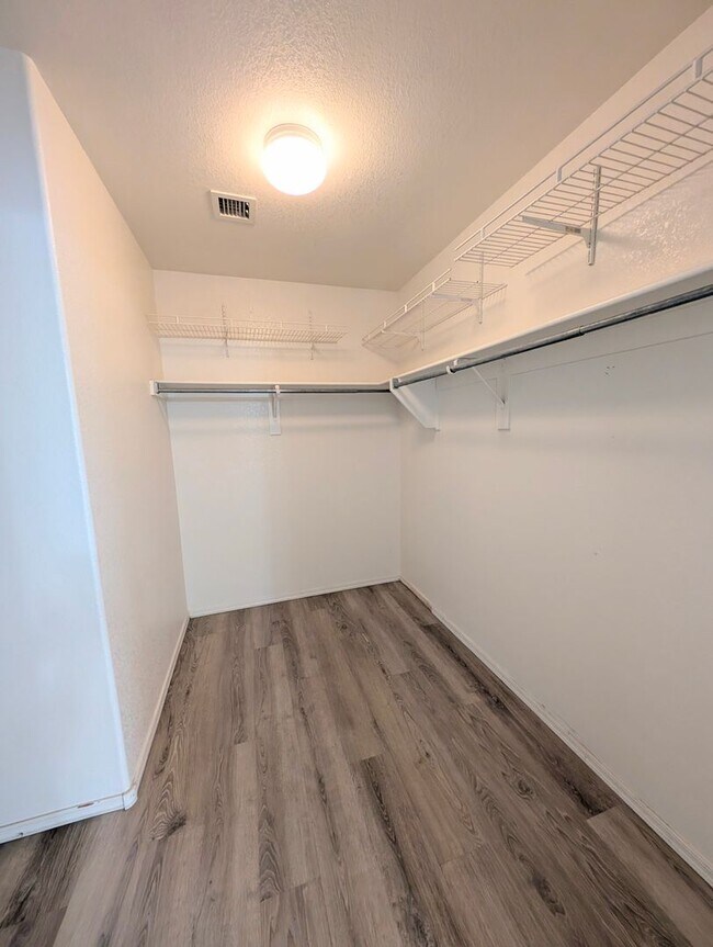 Building Photo - Lovely home in Lesuer Estates Mesa!!