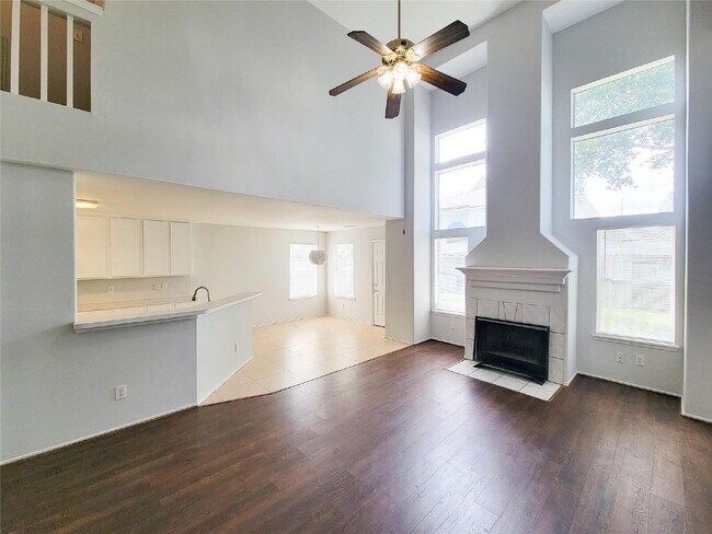 Building Photo - 6 Bedroom Home for Rent in Katy TX 77449 | Westfield | 3.5 Baths | 2-Car Garage