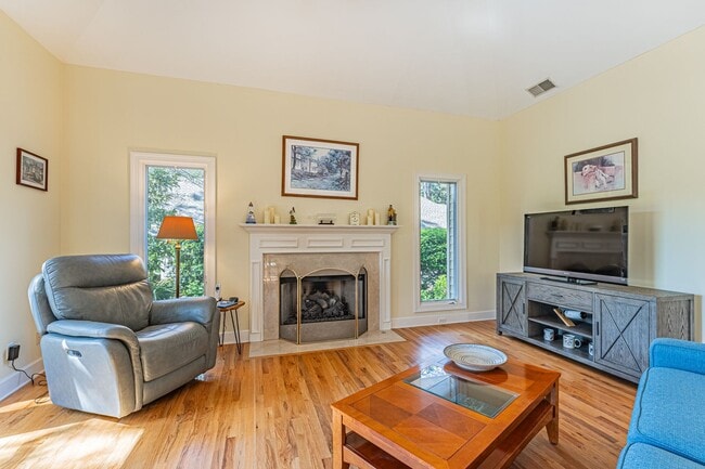 Building Photo - Sea Pines Golf Club Rental