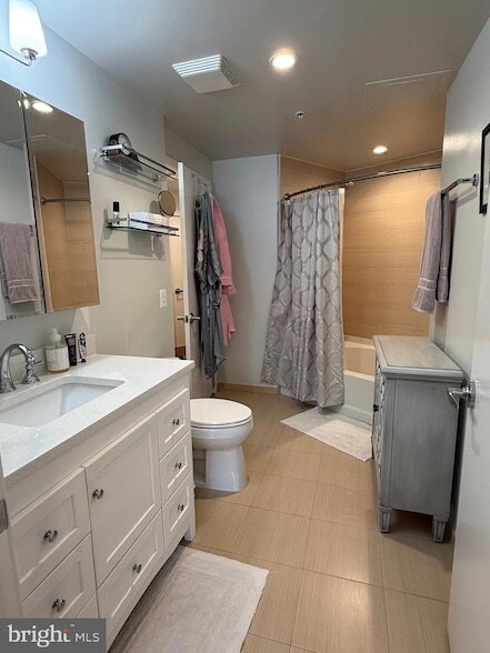 Building Photo - 1010 Massachusetts Ave NW