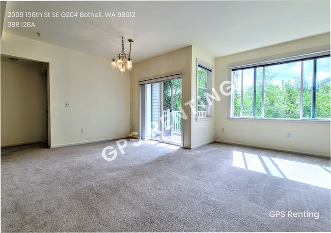 Building Photo - Beautiful Home in the Desirable Tambar Com...