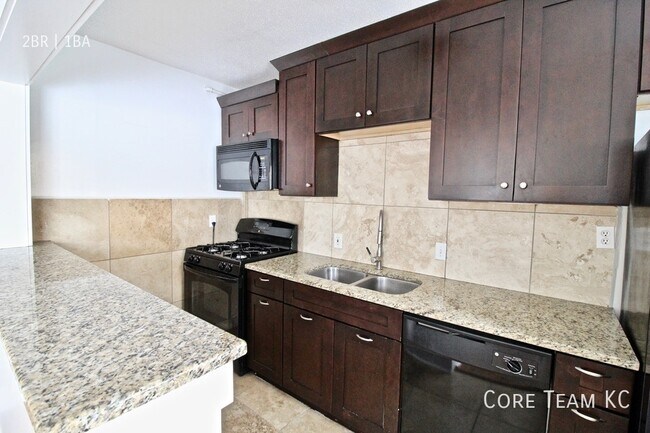 Building Photo - 4328 Roanoke Pkwy