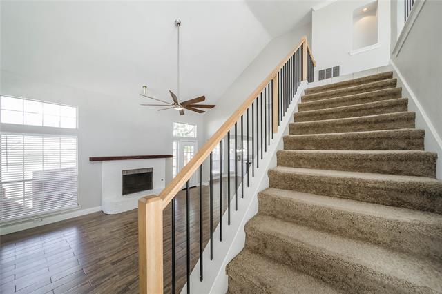 Building Photo - 1940 Robin Ln