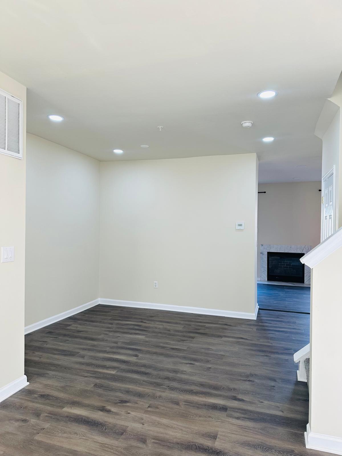 Building Photo - 5074 Kemsley Ct