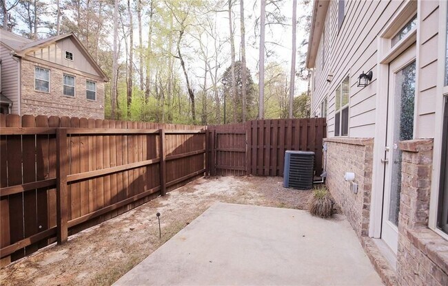 Building Photo - 2293 Spicy Pine Dr