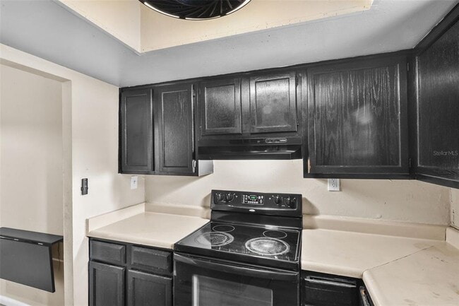 Building Photo - 33 N Normandale Ave