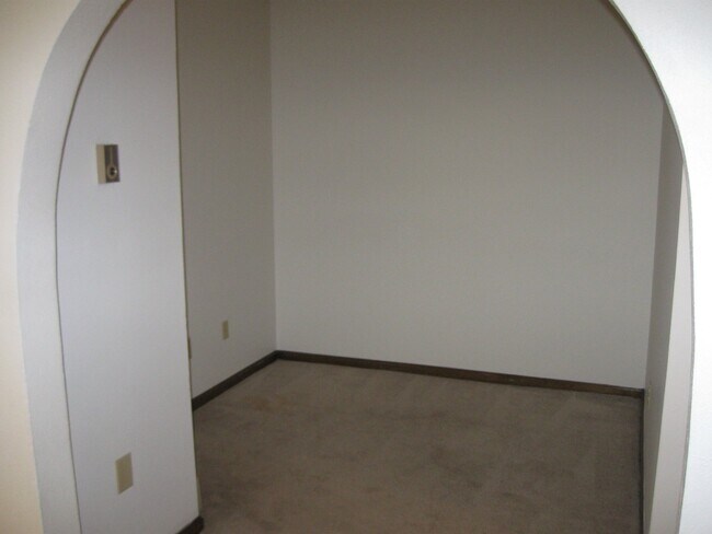 Building Photo - **Application Pending**  Pier Point Village - 2 Bedrooms, 2 Bathrooms (13OX#B-101)