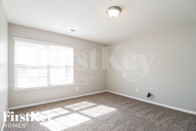 Building Photo - 3619 Sweet Birch Dr