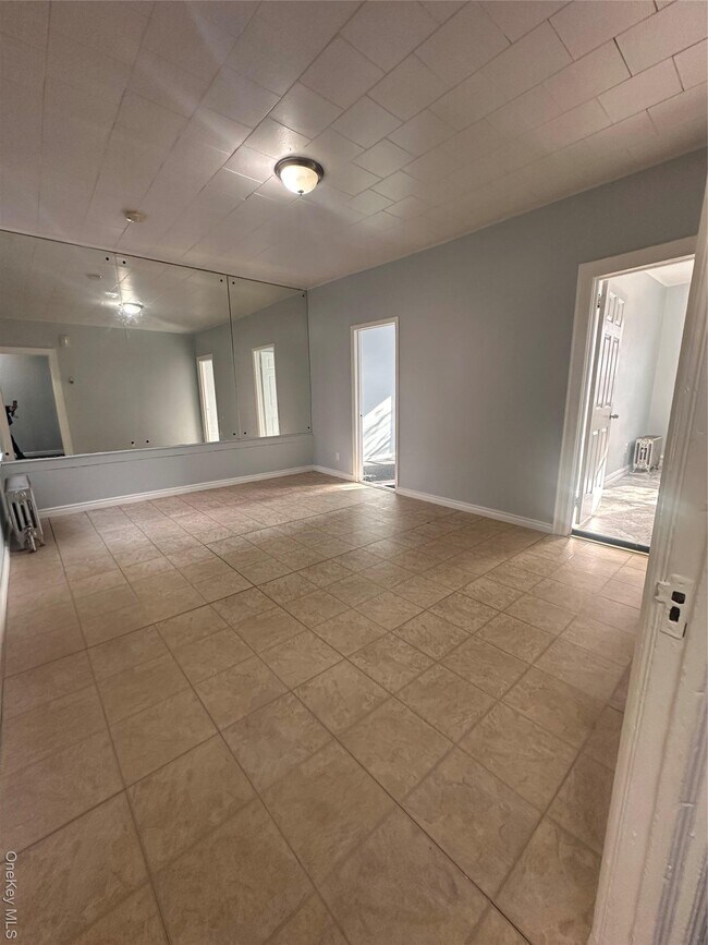 Building Photo - 110-11 101st Ave