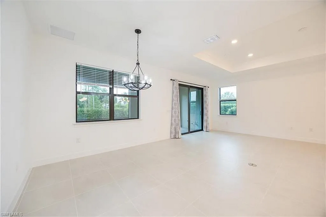 Primary Photo - 10335 Ventana Ln